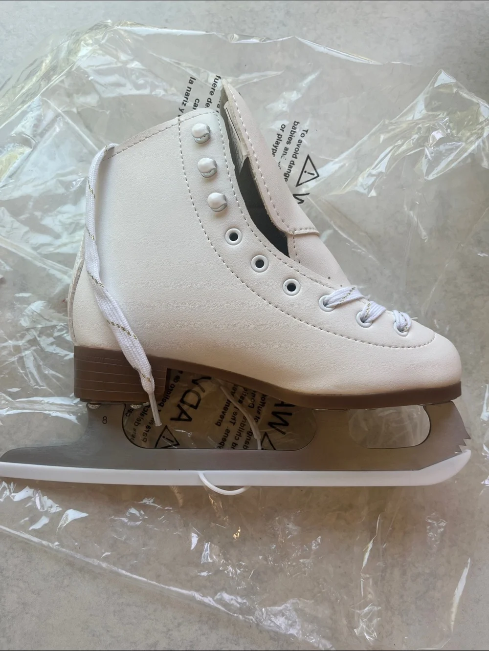 DBX White Ice Skates - Classic Lace-Up Style